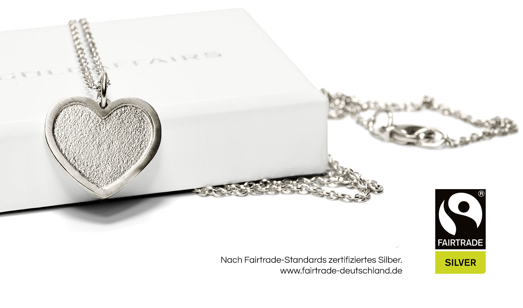 GOLDAFFAIRS - Kette "love" - Herz Anhänger aus FAIRTRADE Silber